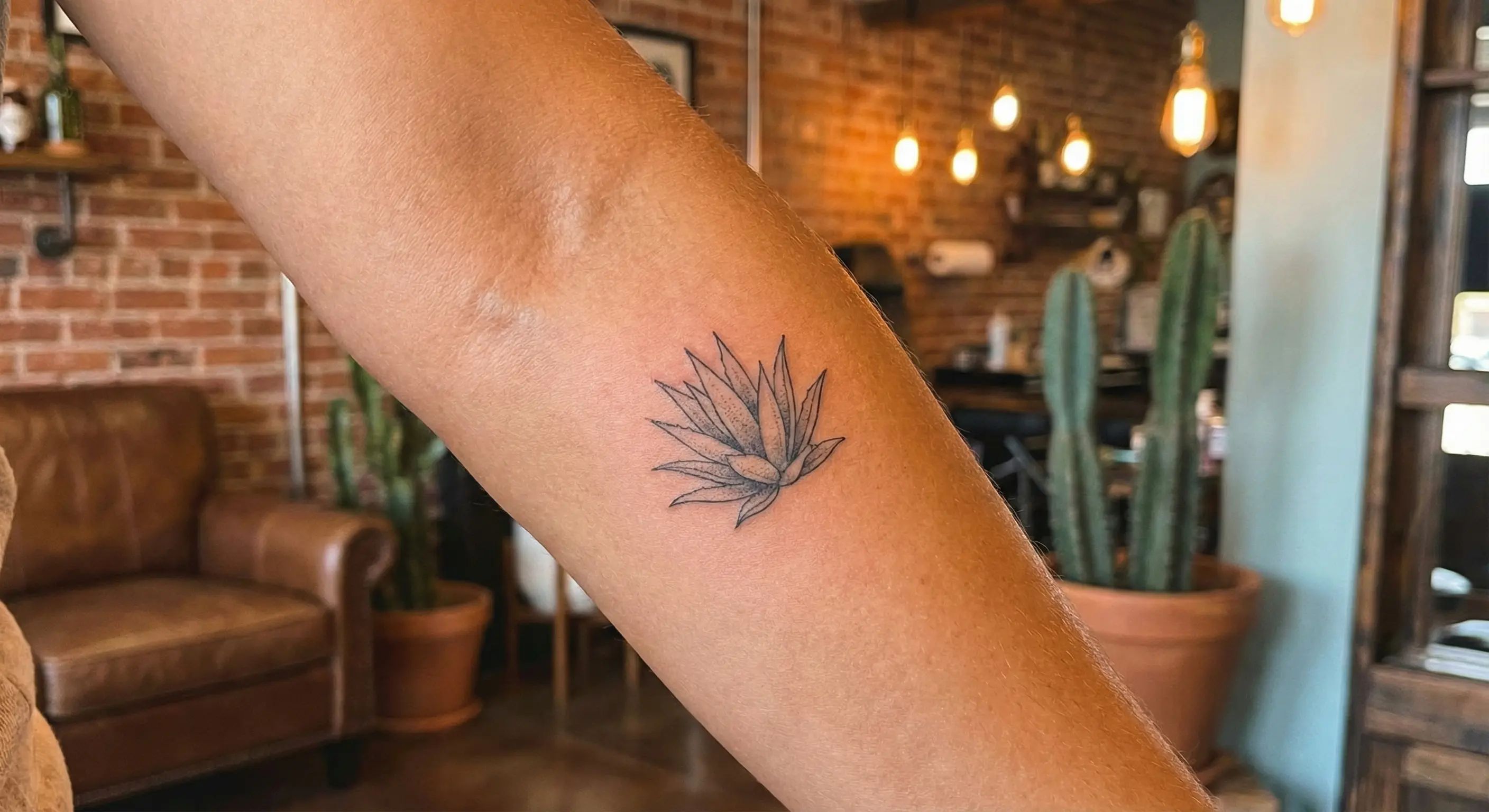 Cover image for "New Year, New Ink: Minimalist Tattoo Ideas 2026 in Phoenix"