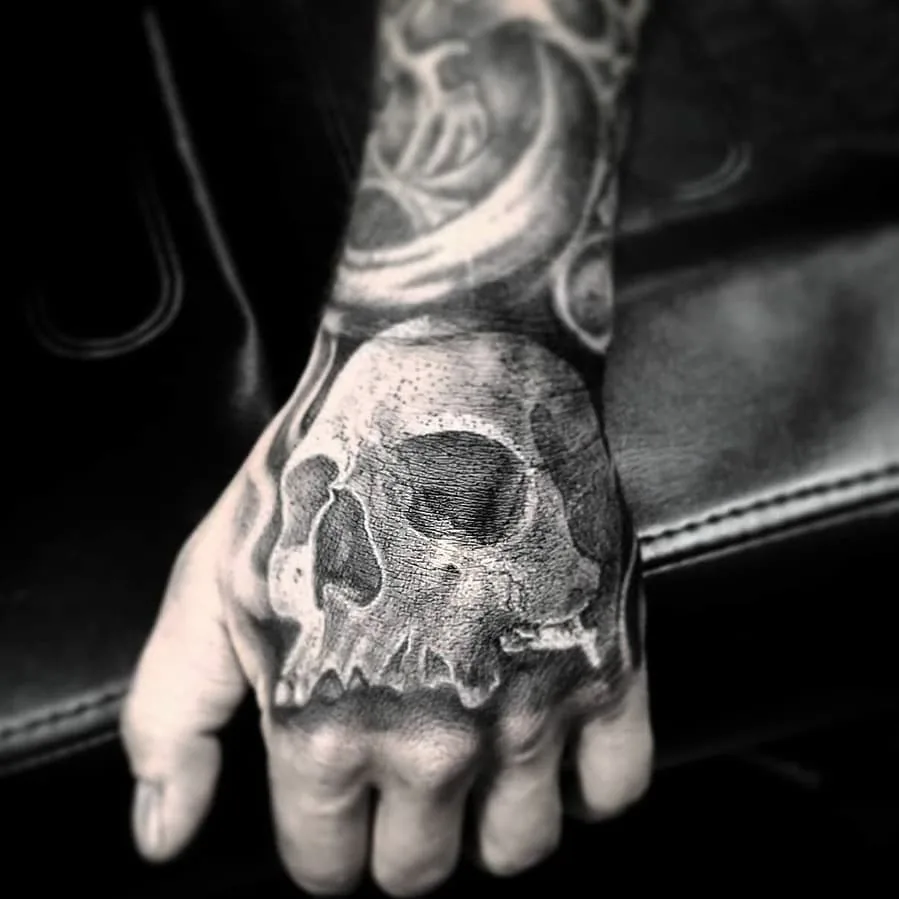 Studio piece №010